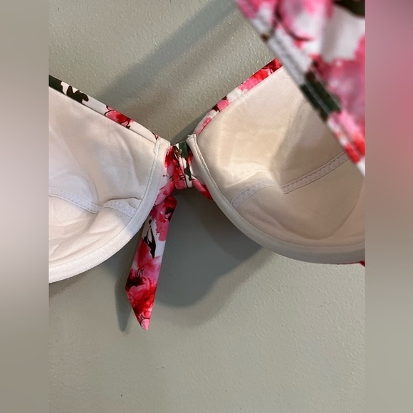 Guess Womens Floral Red Swim Suit Bra Top size 34D - Picture 7 of 9